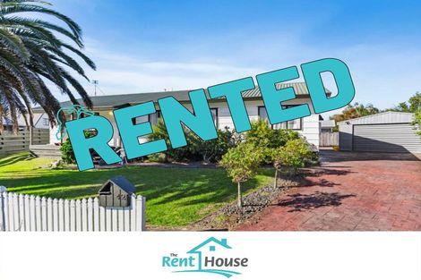 Photo of property in 42 Pinehurst Place, Wattle Downs, Auckland, 2103