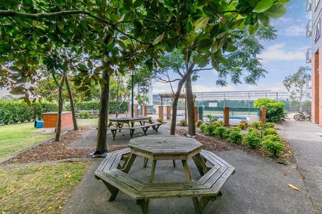 Photo of property in 2o/10 Crown Lynn Place, New Lynn, Auckland, 0600