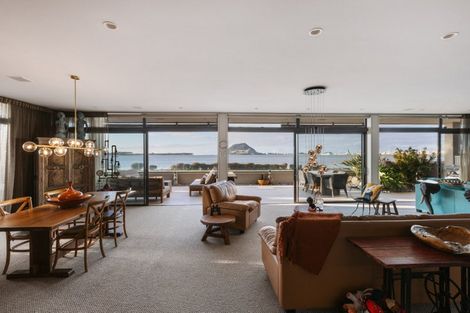 Photo of property in 98 Harbour Drive, Otumoetai, Tauranga, 3110