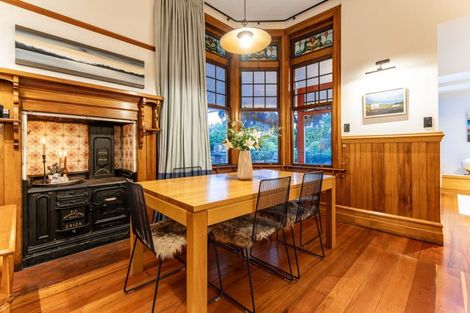 Photo of property in 11 Trelissick Crescent, Ngaio, Wellington, 6035