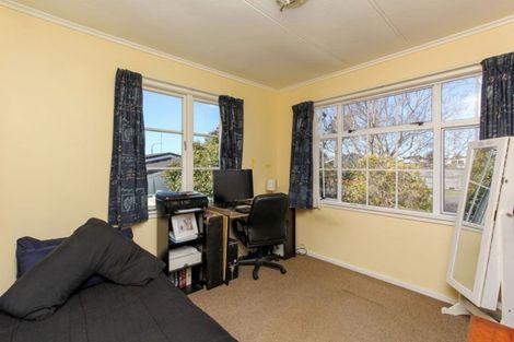 Photo of property in 13 Wilton Street, Westown, New Plymouth, 4310