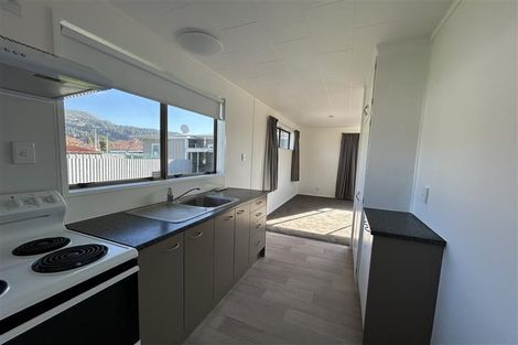 Photo of property in 11 Isobel Street, Fairy Springs, Rotorua, 3015