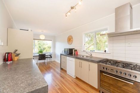 Photo of property in 3 Elizabeth Place, Ferndale, New Plymouth, 4310