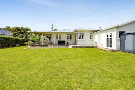 Photo of property in 58 Govett Avenue, Frankleigh Park, New Plymouth, 4310