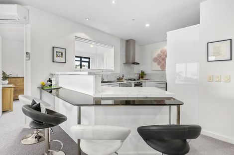 Photo of property in Kate Sheppard Apartments, 6i/42 Molesworth Street, Thorndon, Wellington, 6011