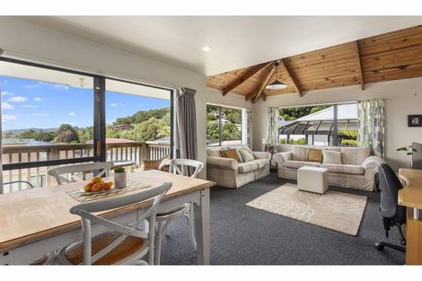 Photo of property in 195 Fairway Drive, Te Kamo, Kamo, 0112