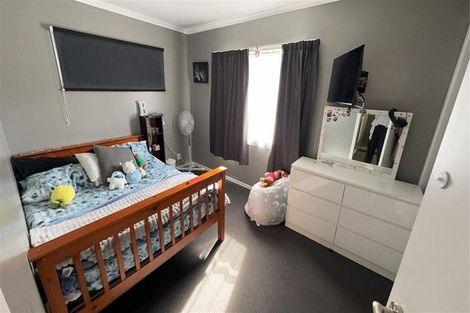 Photo of property in 11 Burke Street, Hospital Hill, Napier, 4110