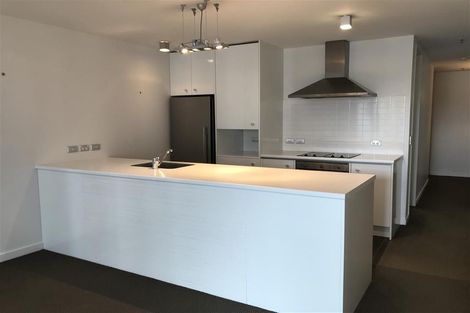 Photo of property in Montreaux Apartments, 8h/164 The Terrace, Wellington Central, Wellington, 6011