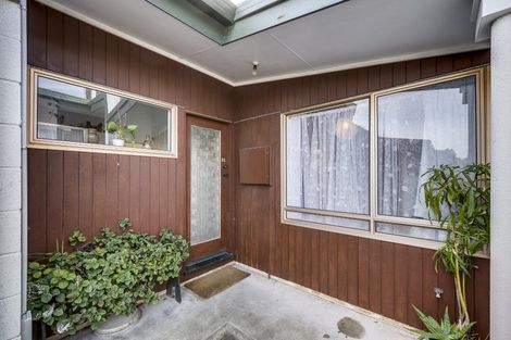 Photo of property in 51 Freyberg Avenue, Tamatea, Napier, 4112