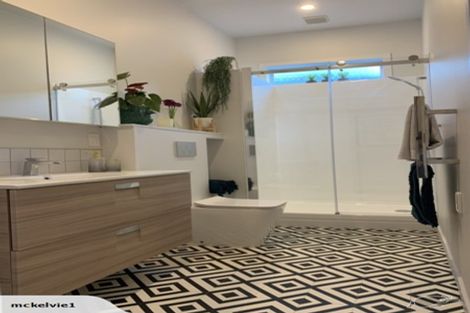 Photo of property in 40 Rua Street, Lyall Bay, Wellington, 6022