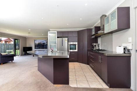 Photo of property in 7 Roderick Place, Rototuna, Hamilton, 3210