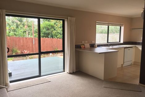 Photo of property in 4 Abilene Place, Manurewa, Auckland, 2105