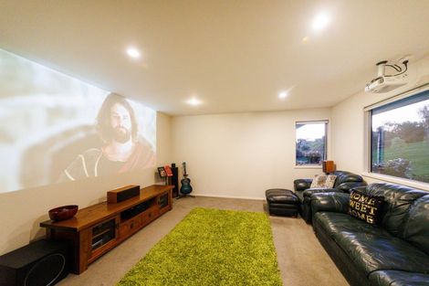 Photo of property in 100 Greer Court, Bunnythorpe, Palmerston North, 4481