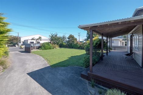 Photo of property in 96 Glover Road, Hawera, 4610