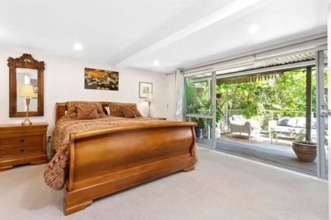 Photo of property in 10 Bayview Crescent, Duvauchelle, 7581