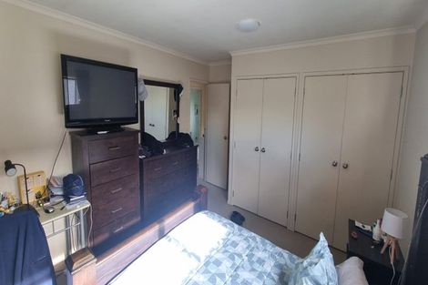 Photo of property in 47 Tiri Tiri Road, Birkdale, Auckland, 0626