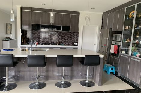 Photo of property in 37 Piwakawaka Court, Rototuna North, Hamilton, 3210