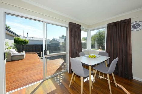 Photo of property in 39 Middlepark Road, Sockburn, Christchurch, 8042