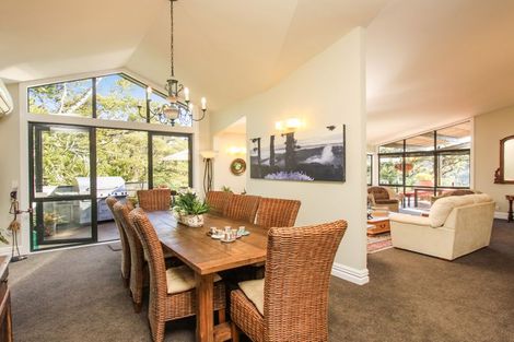 Photo of property in 35 Tanekaha Road, Titirangi, Auckland, 0604