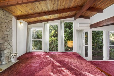 Photo of property in 6 Penton Road, Stanmore Bay, Whangaparaoa, 0932