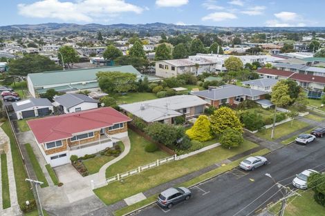 Photo of property in 24 Hayes Avenue, Gate Pa, Tauranga, 3112