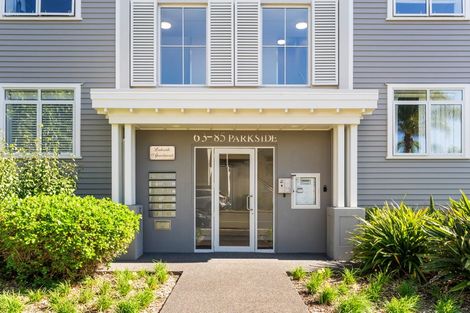 Photo of property in 77 Parkside Drive, Orewa, 0931