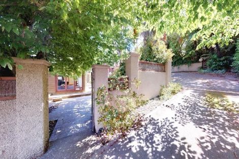 Photo of property in 5 Wairere Road, Belmont, Lower Hutt, 5010