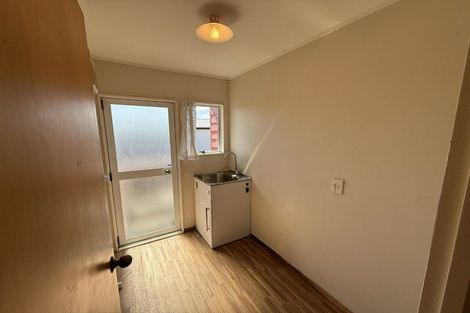 Photo of property in 33 Addison Drive, Glendene, Auckland, 0602