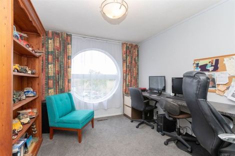 Photo of property in 55 Gibson Road, Dinsdale, Hamilton, 3204