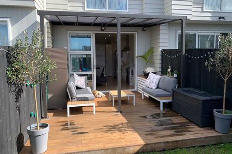 Photo of property in 10 Touhou Road, Hobsonville, Auckland, 0616