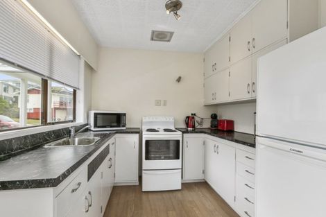 Photo of property in 34 Timaru Grove, Kelson, Lower Hutt, 5010