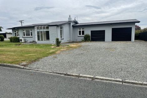 Photo of property in 49 Mary Street, Winton, 9720