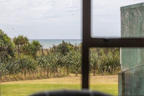 Photo of property in 26 Battiscombe Terrace, Waitara, 4320