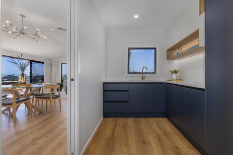 Photo of property in 60b Queen Charlotte Drive, Aotea, Porirua, 5024