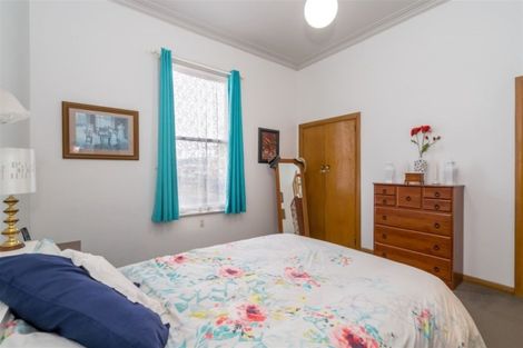 Photo of property in 121 Macandrew Road, South Dunedin, Dunedin, 9012