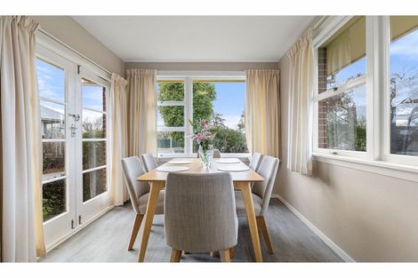 Photo of property in 156 Warren Crescent, Hillmorton, Christchurch, 8025