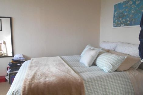 Photo of property in 98a Northland Road, Northland, Wellington, 6012