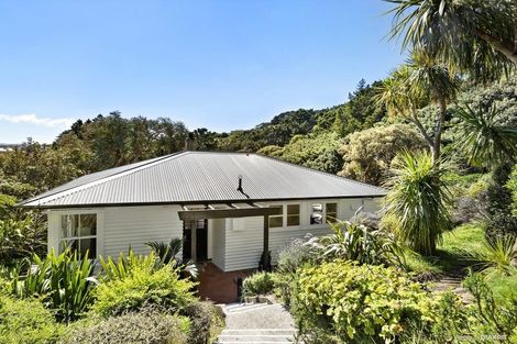 Photo of property in 96 Sidlaw Street, Strathmore Park, Wellington, 6022