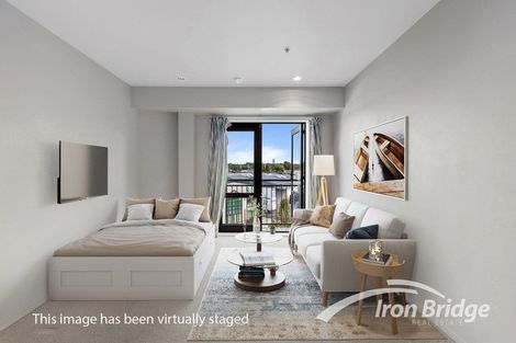 Photo of property in 4m/10 Crown Lynn Place, New Lynn, Auckland, 0600