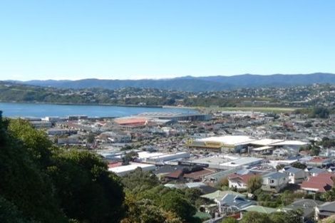 Photo of property in 95 Duncan Terrace, Kilbirnie, Wellington, 6022