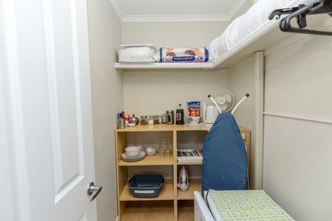 Photo of property in 28a Cotter Street, Greytown, 5712