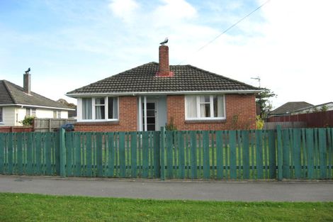 Photo of property in 21 Oakland Street, Northcote, Christchurch, 8052