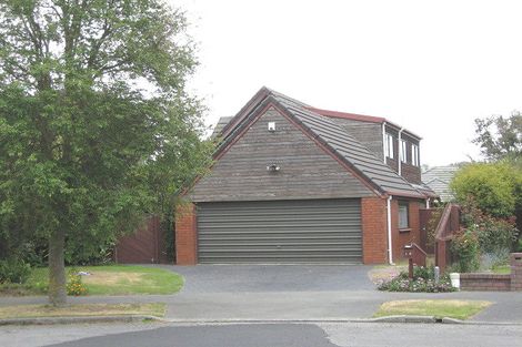 Photo of property in 16 Pinaster Place, Parklands, Christchurch, 8083