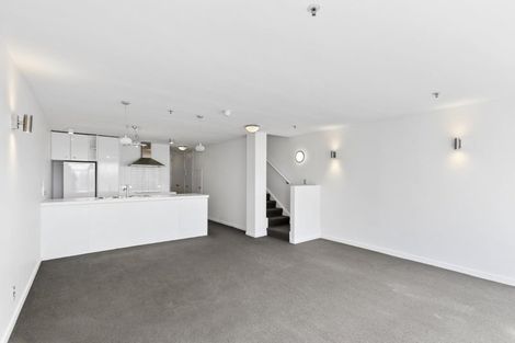 Photo of property in Montreaux Apartments, 10j/164 The Terrace, Wellington Central, Wellington, 6011