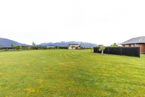 Photo of property in 28 Pukutahi Drive, Te Anau, 9600