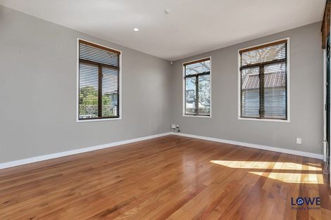 Photo of property in 1a Bournemouth Terrace, Murrays Bay, Auckland, 0630