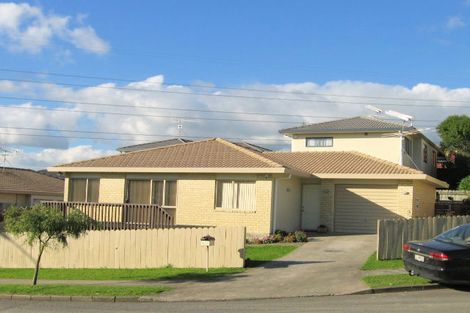 Photo of property in 1/12 Lowburn Place, Clover Park, Auckland, 2019