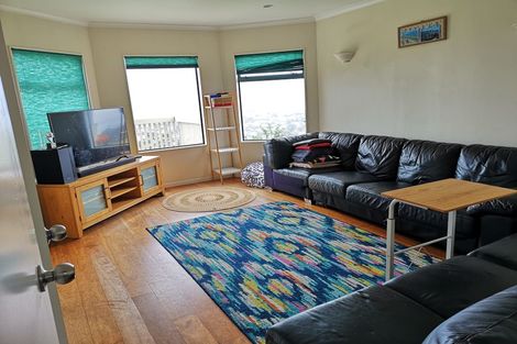 Photo of property in 99 Ashton Fitchett Drive, Brooklyn, Wellington, 6021