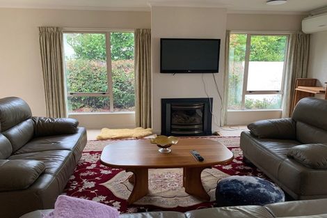 Photo of property in 212a Park Road, Hokowhitu, Palmerston North, 4410