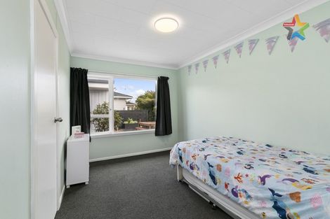 Photo of property in 73 Waipounamu Drive, Kelson, Lower Hutt, 5010